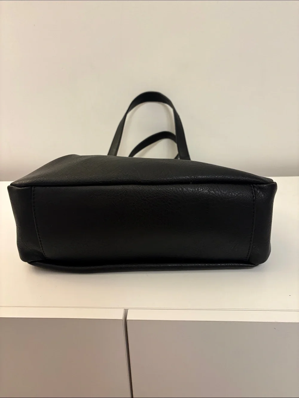 Classic Black Leather Shoulder Bag